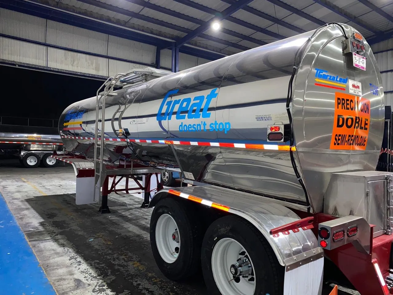 Stainless Steel Food - Grade Tanker